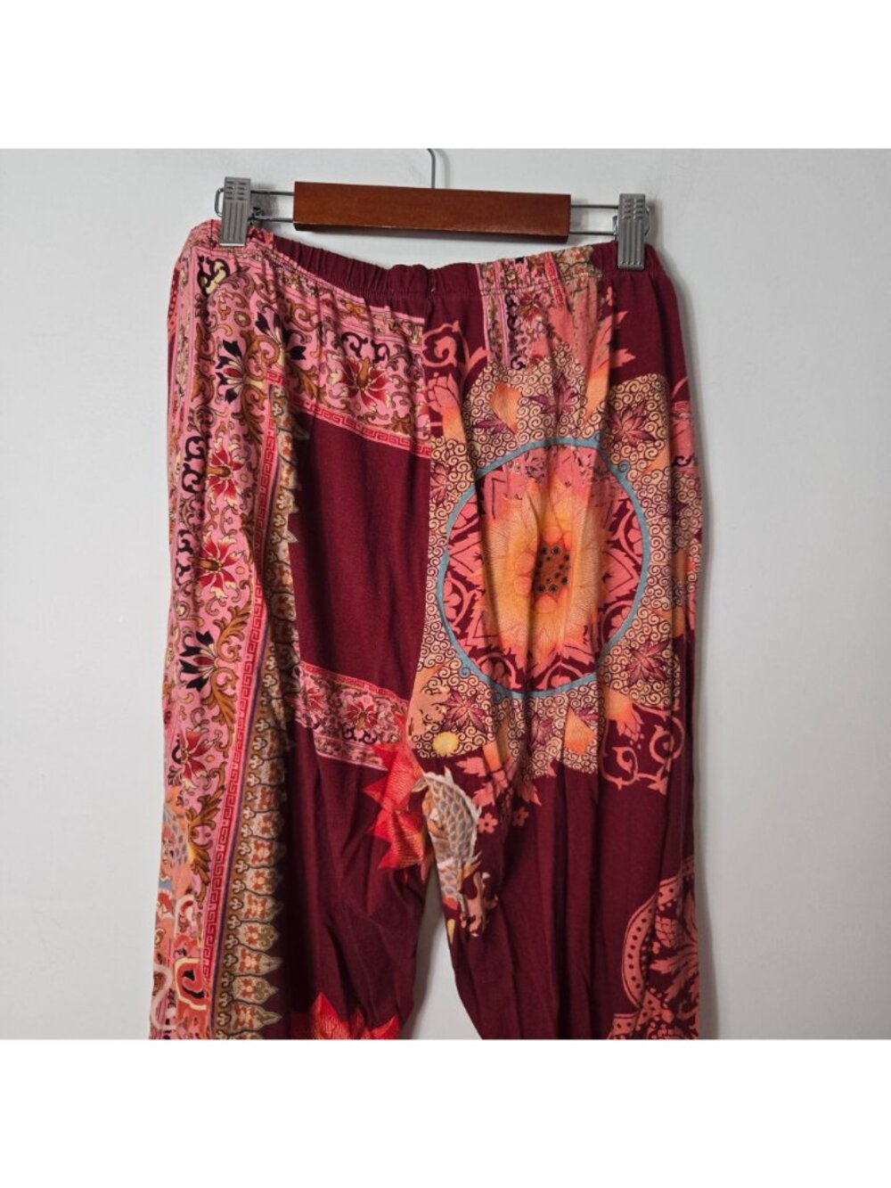 Johnny Was Size L Dragonia Lounge Pants Eclectic Dragon Mandala Pull-On Cropped - Picture 3 of 8
